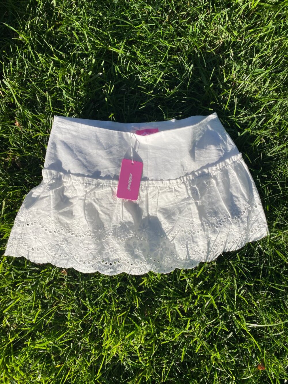 Women's Edikted White Mini Skort -NWT - Picture 1 of 3